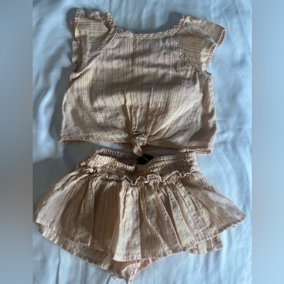 Kids toddler girls Art Class size 12M peach 2 piece top and skort set - Picture 2 of 8